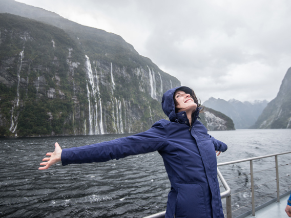 Wilderness cruise through Doubtful Sound