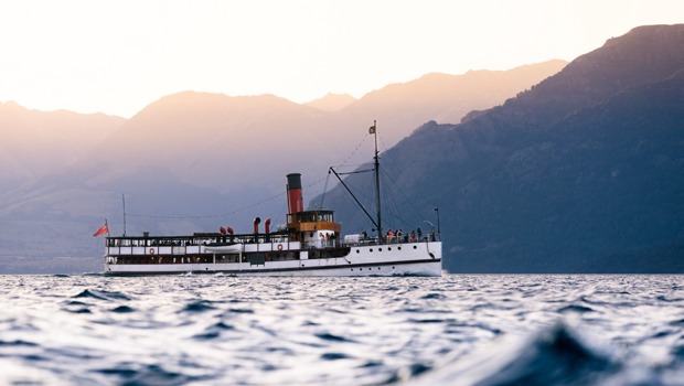 The historic TSS Earnslaw steamship sails along Lake Wakatipu 